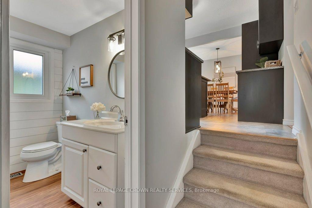 Photo 13 of 6 Meadow Crescent, Guelph, Willow West/Sugarbush/West Acres — HOMEH