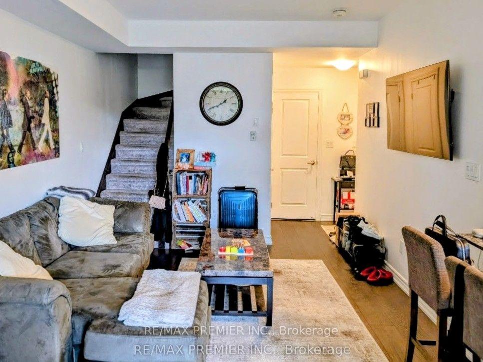 Photo 4 of Unit 407, 201 Pine Grove Road, Vaughan, Islington Woods — HOMEH