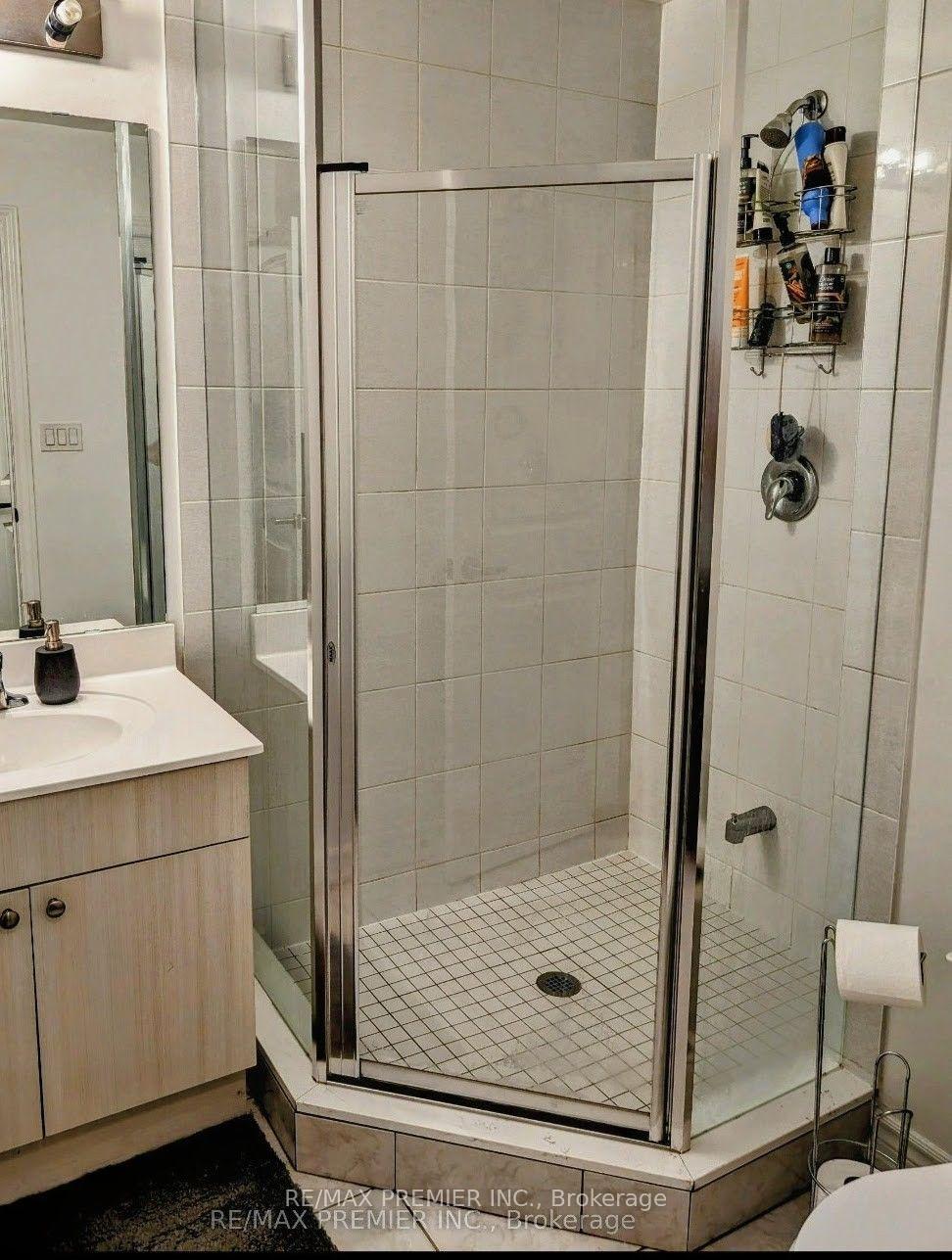 Photo 15 of Unit 407, 201 Pine Grove Road, Vaughan, Islington Woods — HOMEH