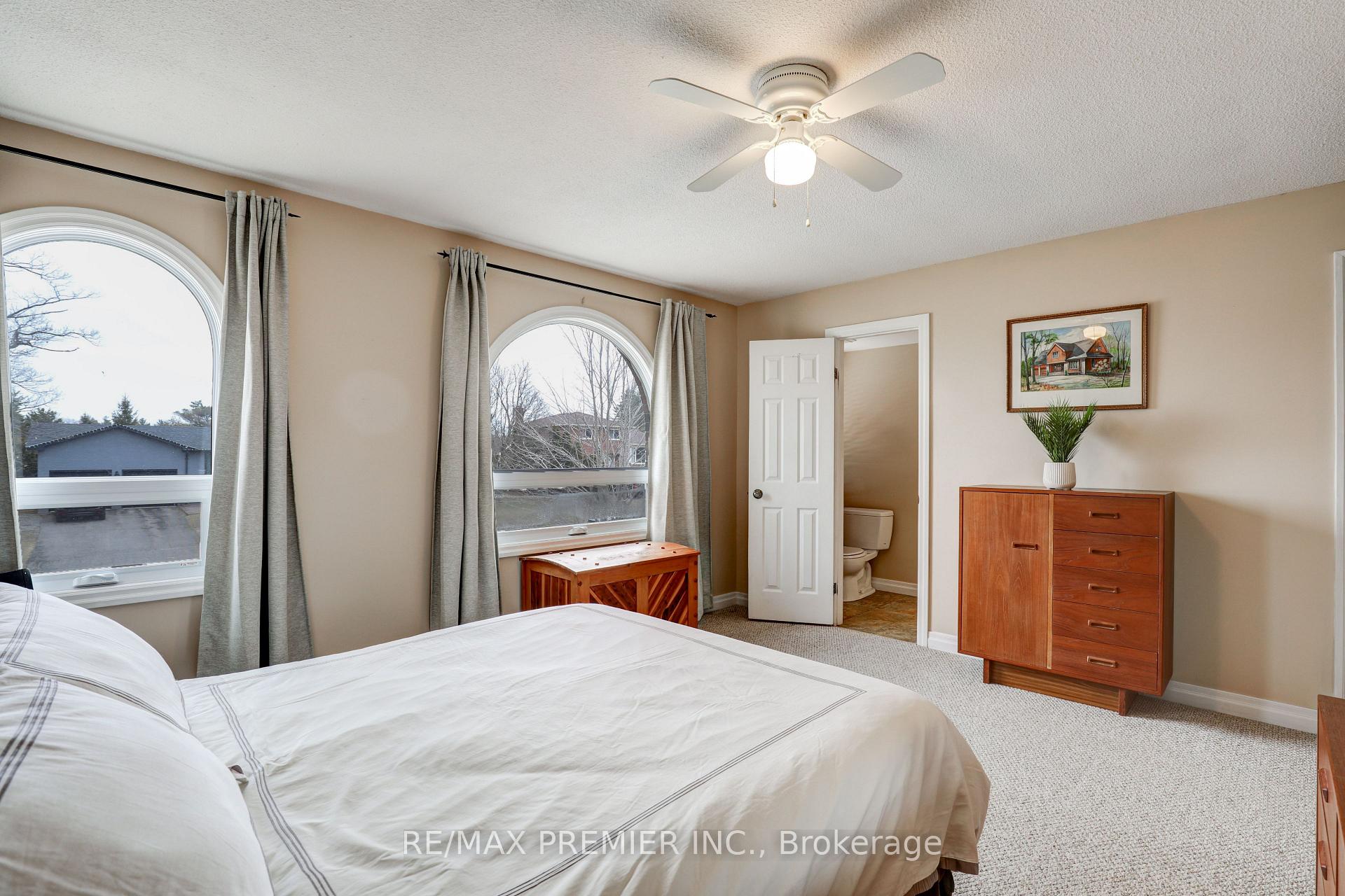 Photo 23 of 2 Norton Drive, Uxbridge, Rural Uxbridge — HOMEH