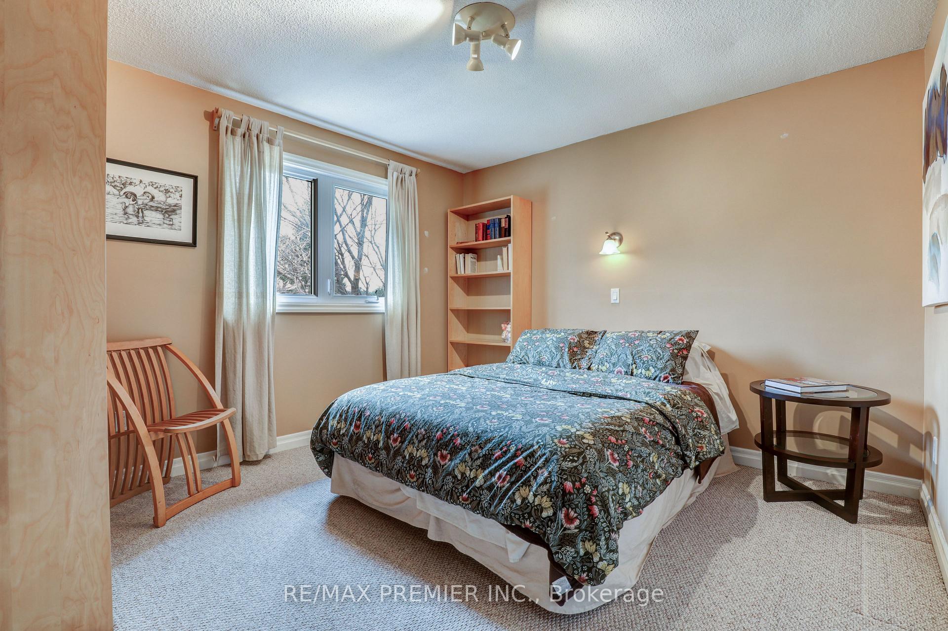 Photo 15 of 2 Norton Drive, Uxbridge, Rural Uxbridge — HOMEH