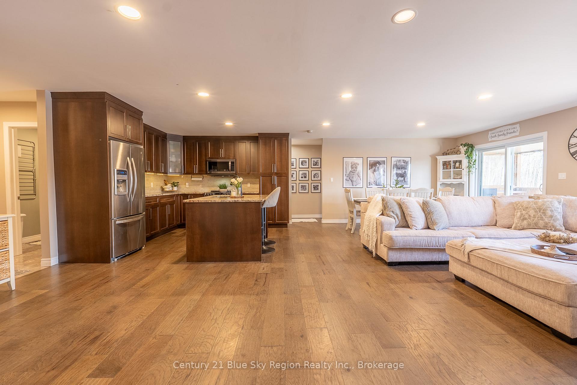 Photo 6 of 414 Centennial Crescent, East Ferris — HOMEH