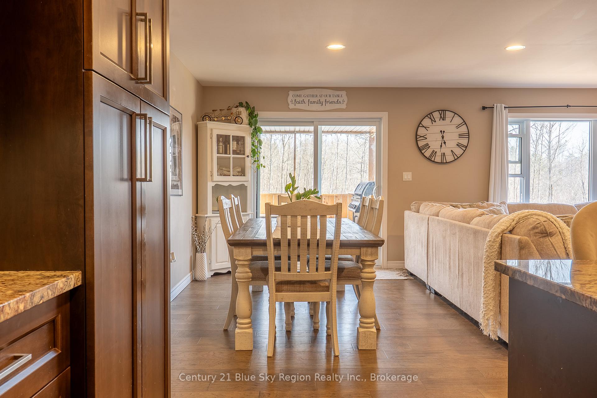Photo 3 of 414 Centennial Crescent, East Ferris — HOMEH