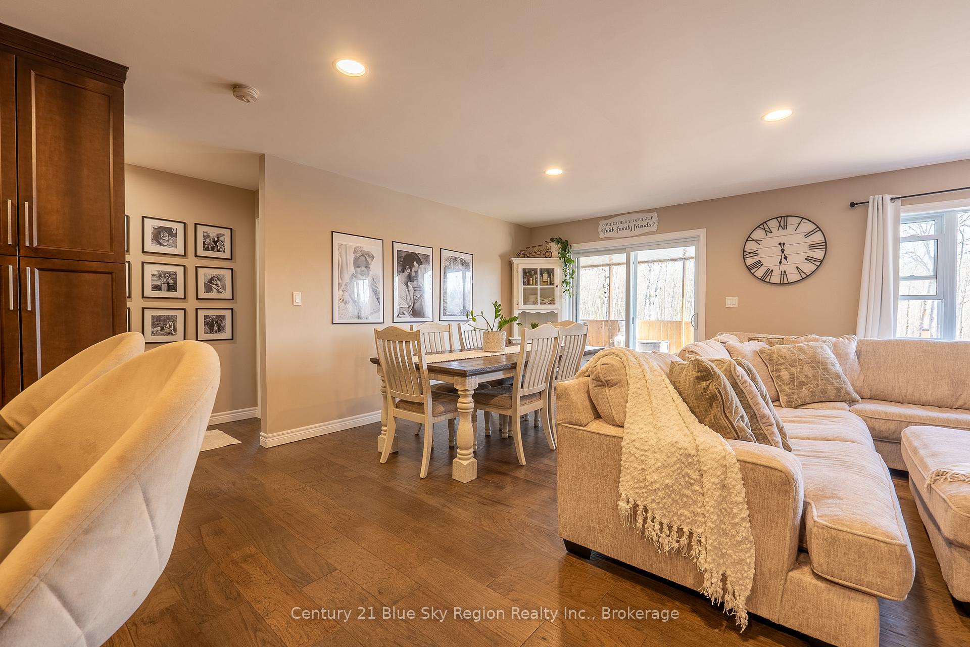 Photo 7 of 414 Centennial Crescent, East Ferris — HOMEH