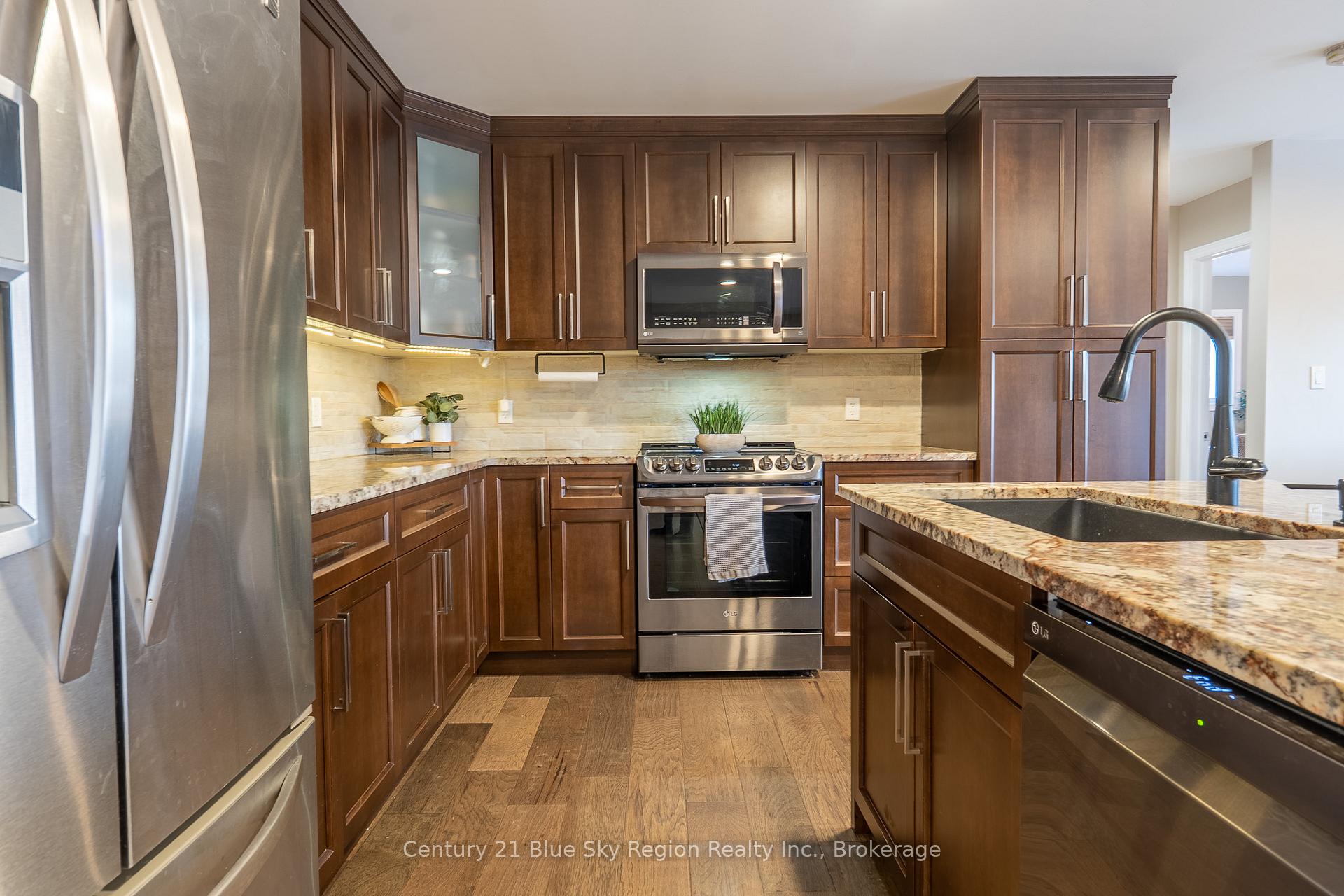 Photo 9 of 414 Centennial Crescent, East Ferris — HOMEH