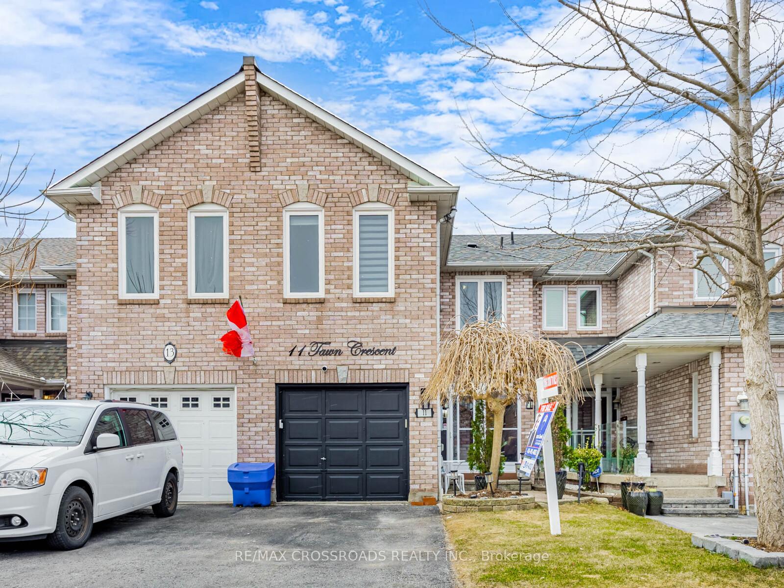 Photo 1 of 11 Tawn Crescent, Ajax, Central — HOMEH