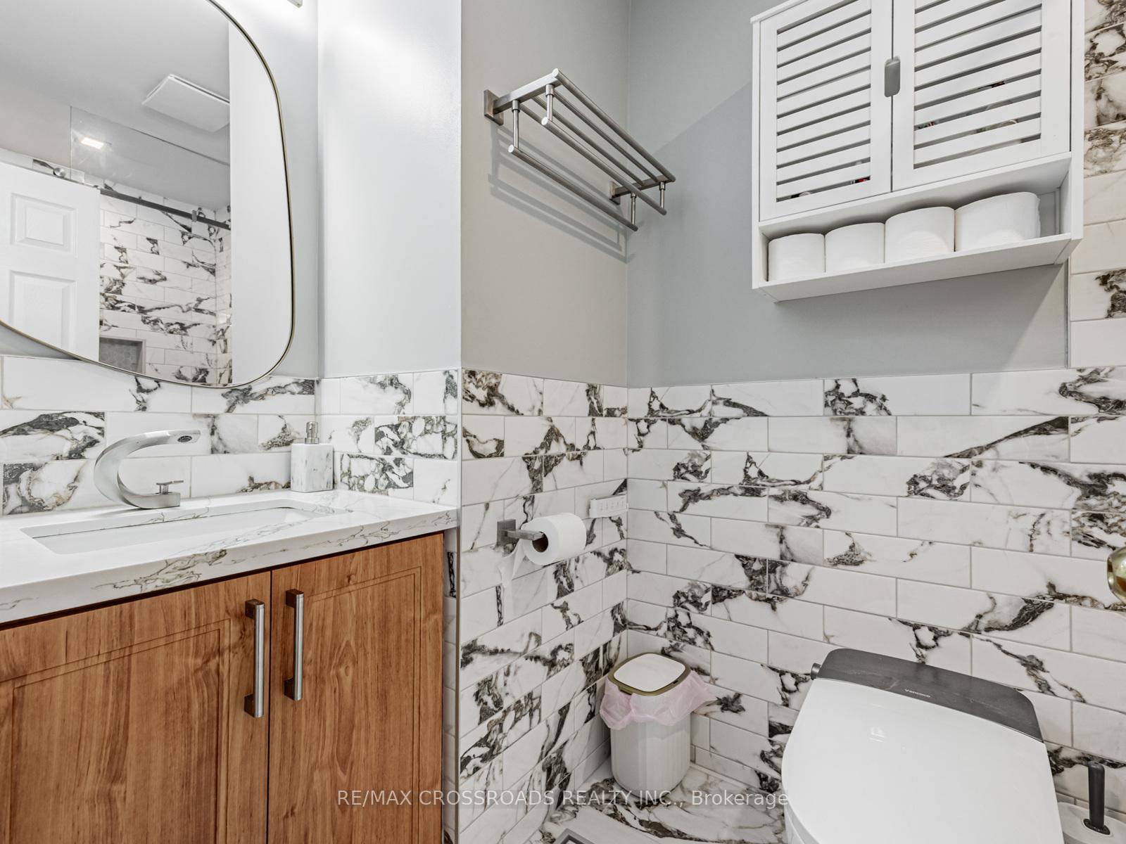 Photo 24 of 11 Tawn Crescent, Ajax, Central — HOMEH