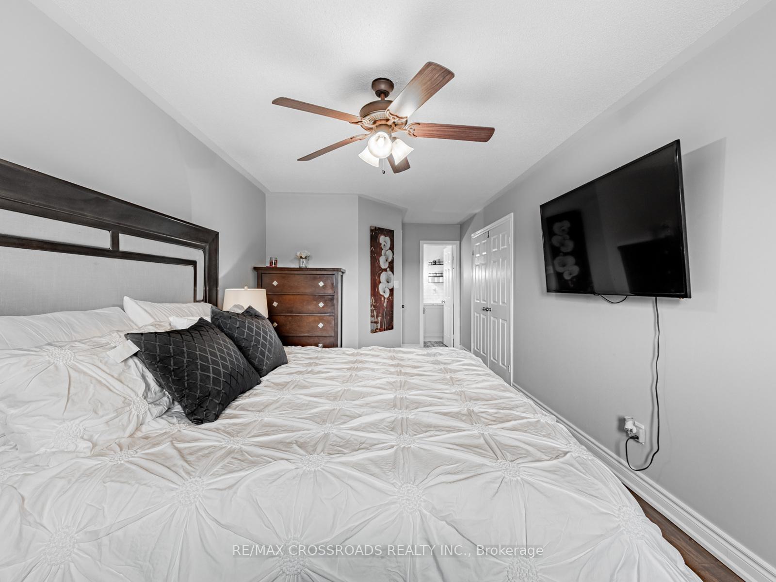 Photo 28 of 11 Tawn Crescent, Ajax, Central — HOMEH