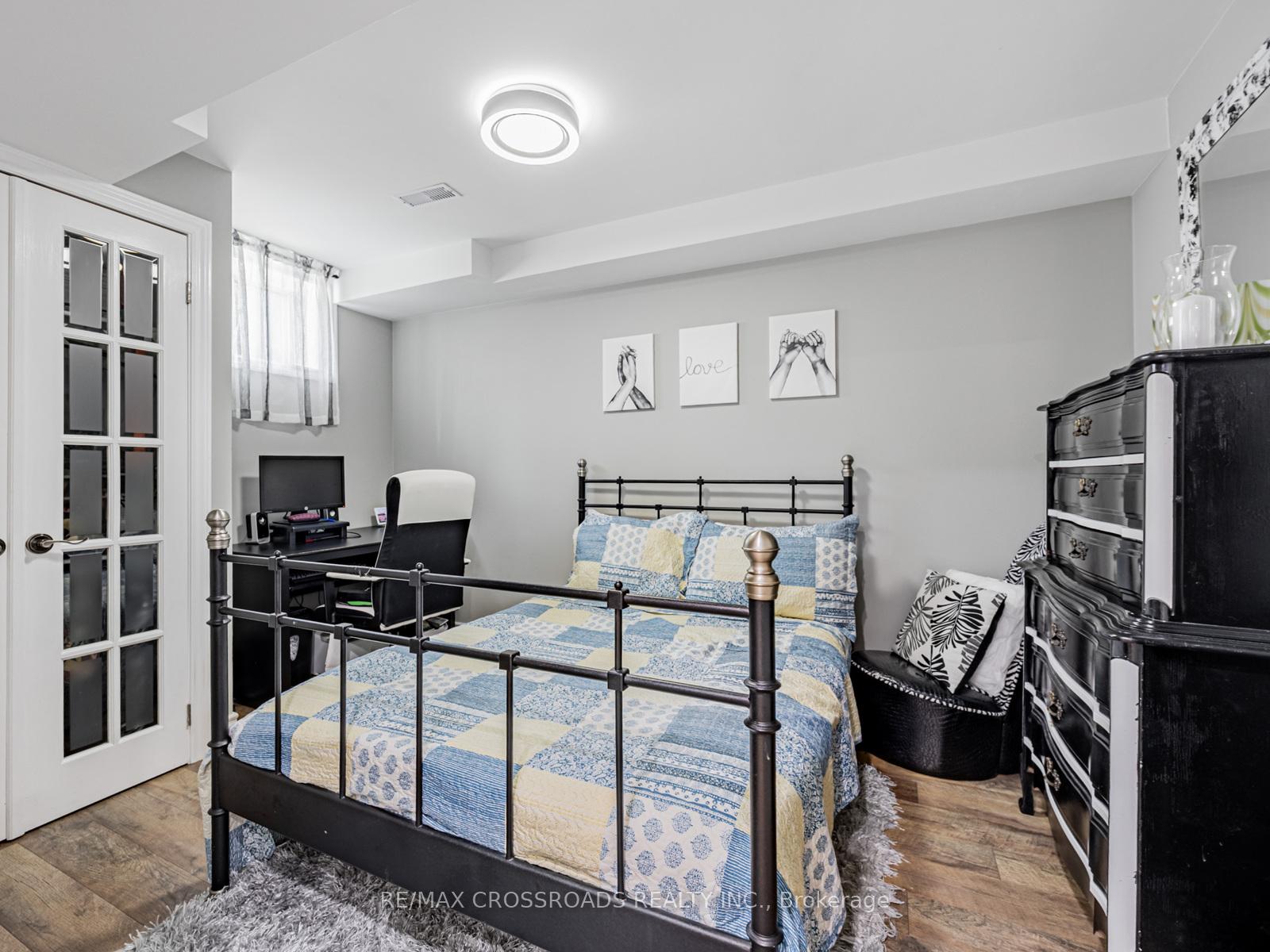 Photo 33 of 11 Tawn Crescent, Ajax, Central — HOMEH