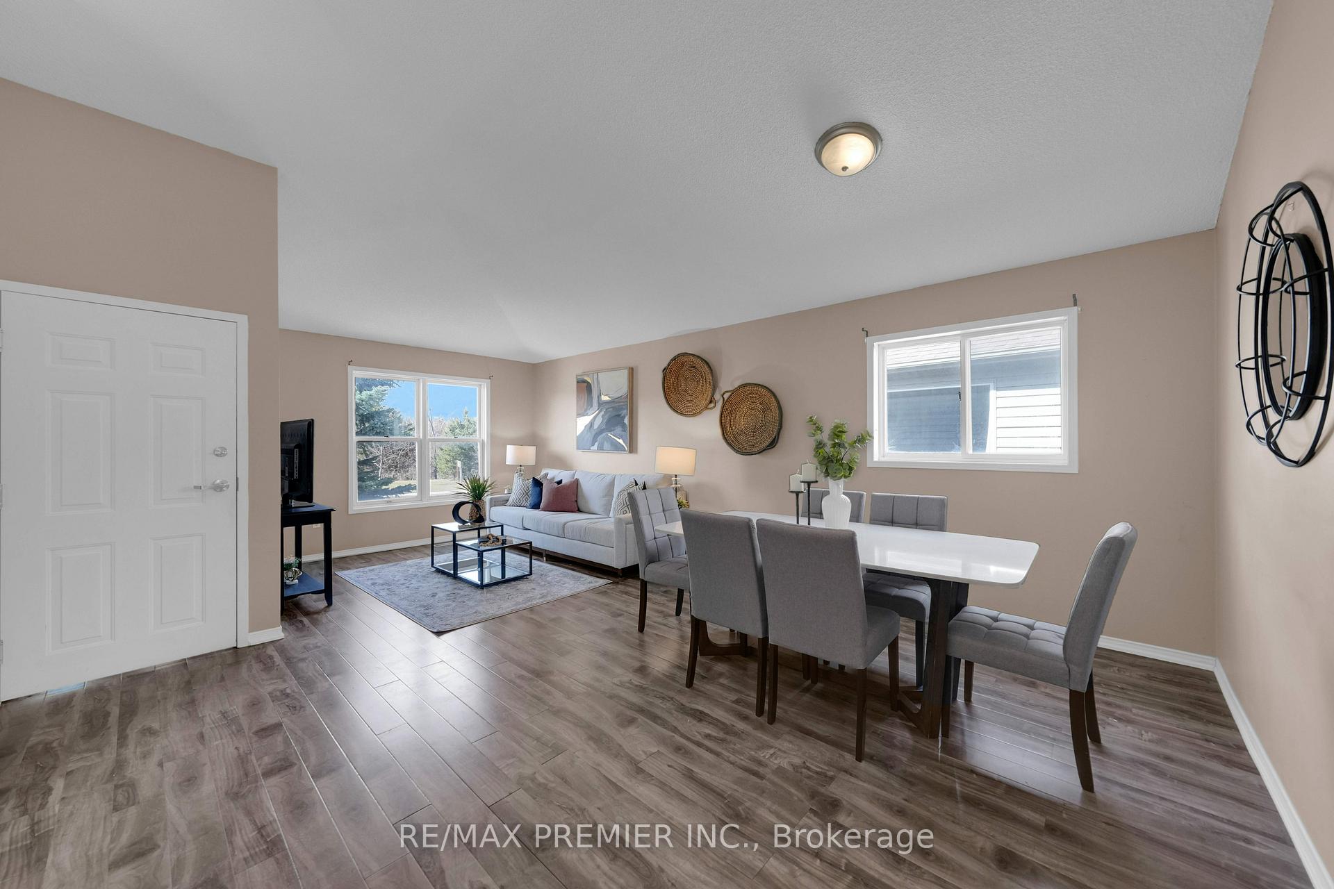 Photo 24 of 91 Leggott Avenue, Barrie, Painswick North — HOMEH