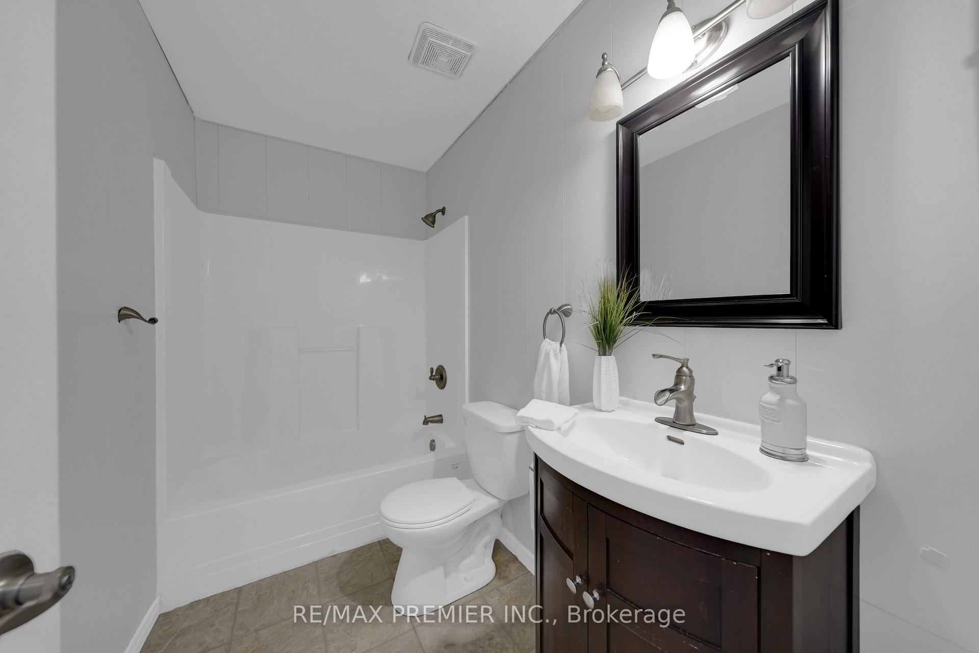 Photo 37 of 91 Leggott Avenue, Barrie, Painswick North — HOMEH