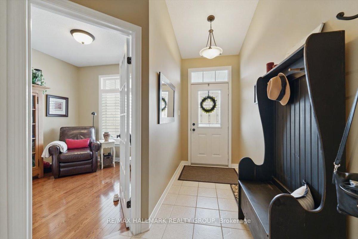 Photo 16 of 47 Sable Run Drive, Ottawa, Stittsville (Central) — HOMEH