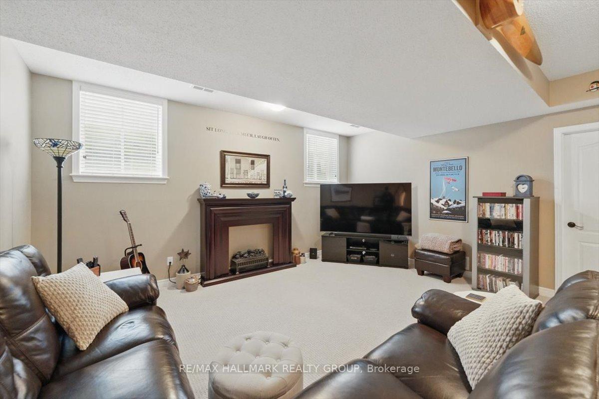 Photo 29 of 47 Sable Run Drive, Ottawa, Stittsville (Central) — HOMEH