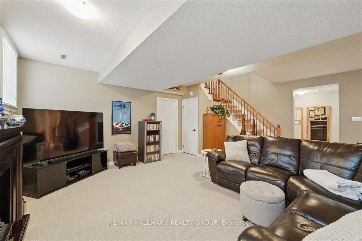 Photo 19 of 47 Sable Run Drive, Ottawa, Stittsville (Central) — HOMEH