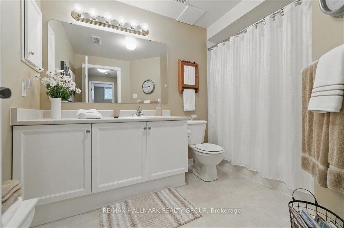 Photo 20 of 47 Sable Run Drive, Ottawa, Stittsville (Central) — HOMEH