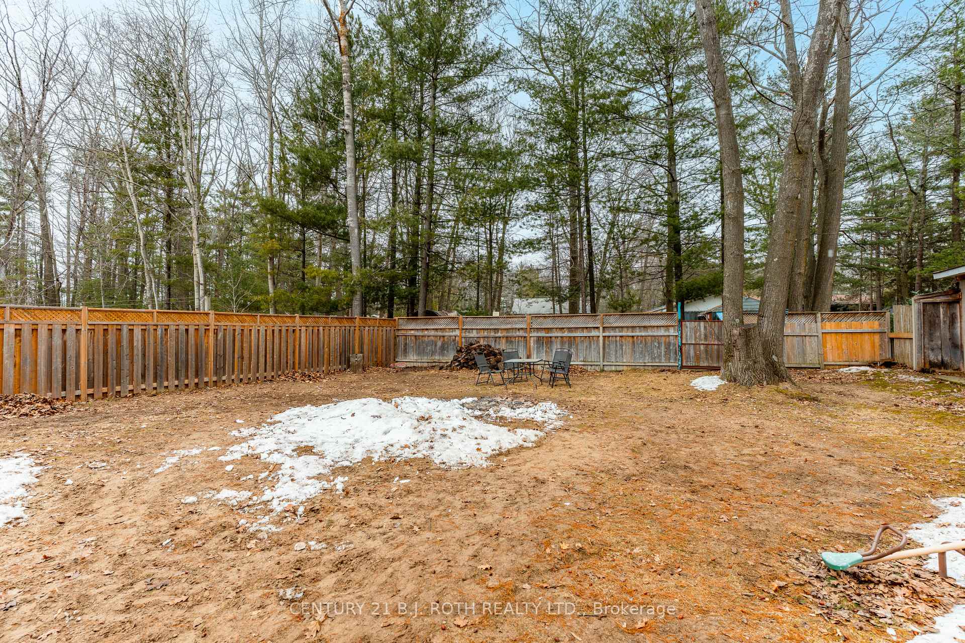 Photo 22 of 101 Melrose Avenue, Wasaga Beach — HOMEH