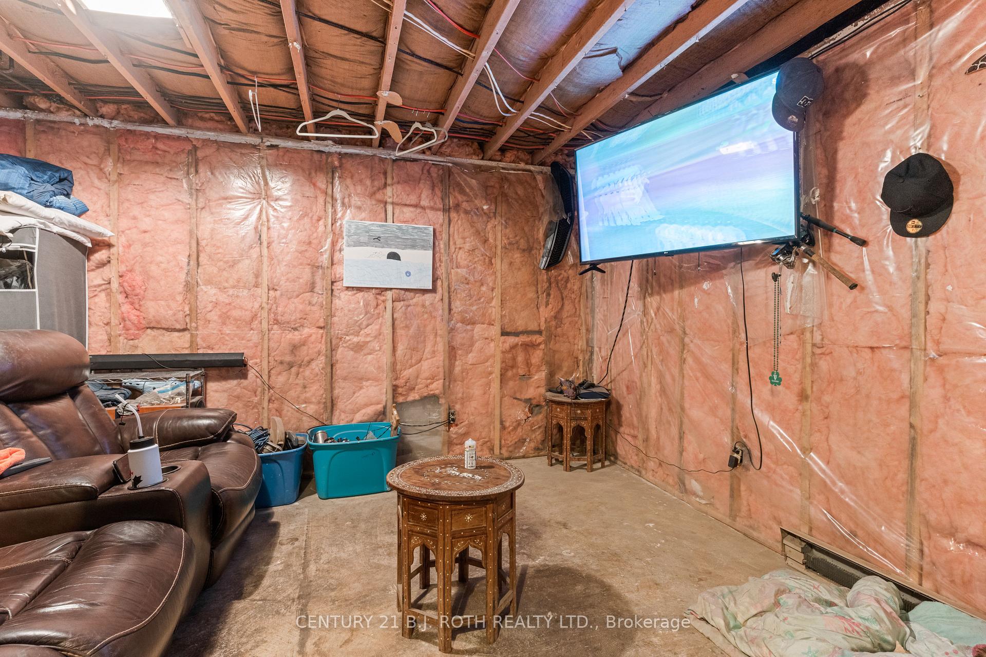 Photo 21 of 101 Melrose Avenue, Wasaga Beach — HOMEH