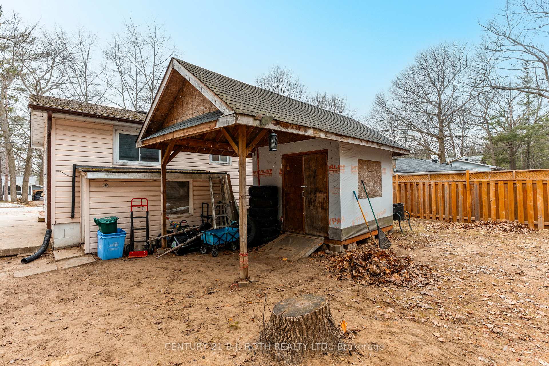 Photo 19 of 101 Melrose Avenue, Wasaga Beach — HOMEH