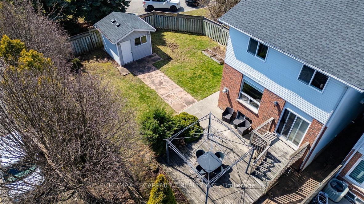 Photo 32 of 283 Bow Valley Drive, Hamilton, Riverdale — HOMEH