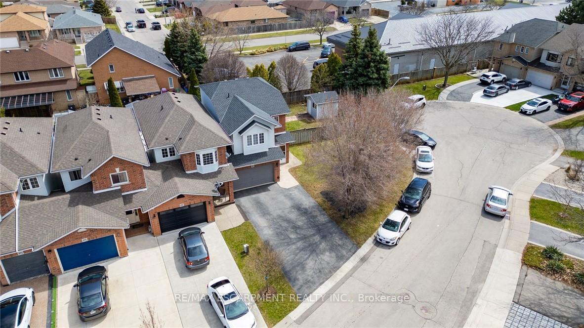 Photo 30 of 283 Bow Valley Drive, Hamilton, Riverdale — HOMEH