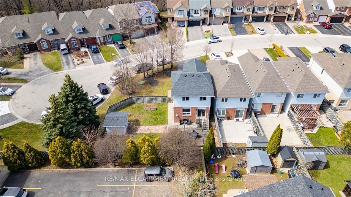 Photo 25 of 283 Bow Valley Drive, Hamilton, Riverdale — HOMEH