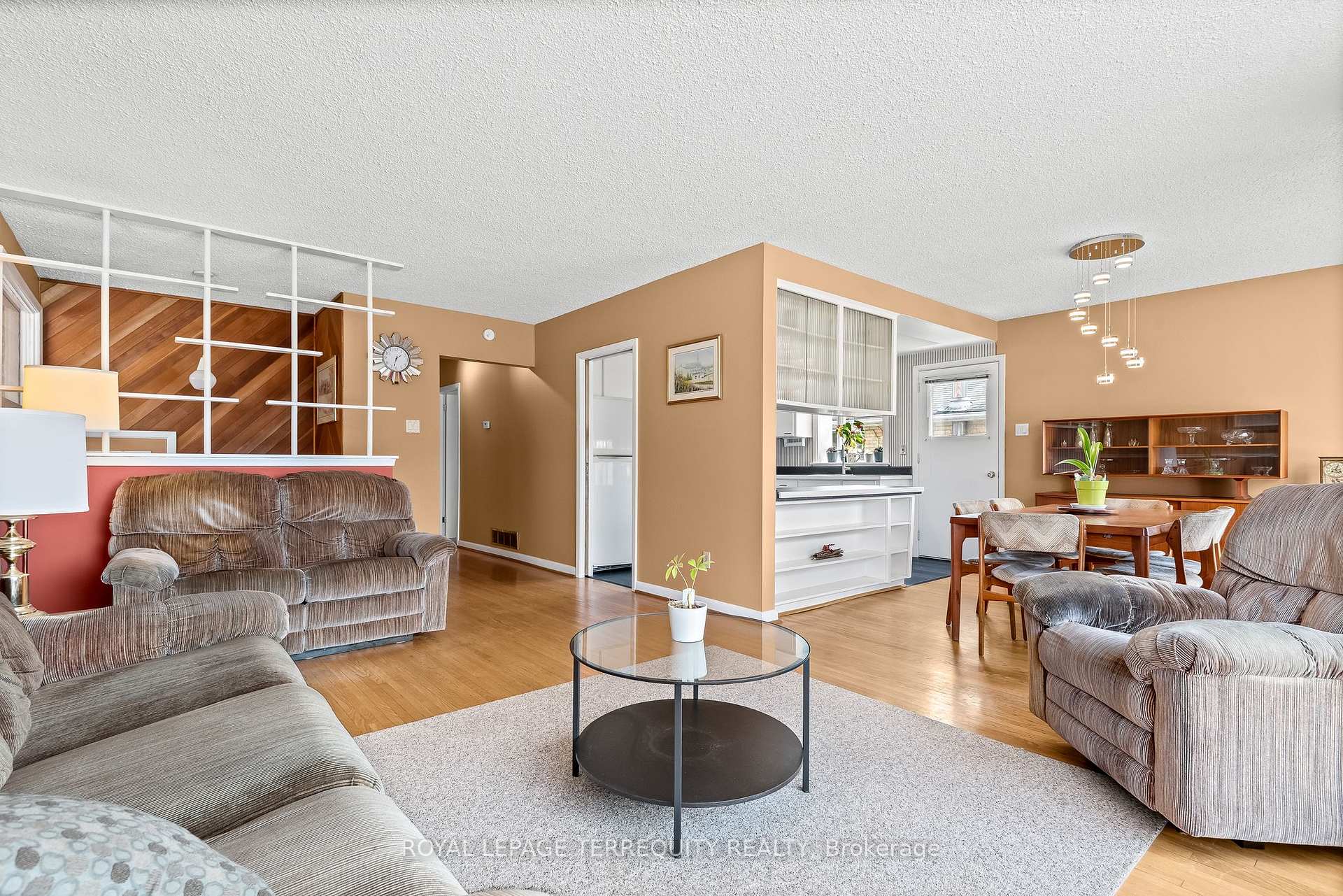 Photo 6 of 9 Ada Crescent, Scarborough, Bendale — HOMEH