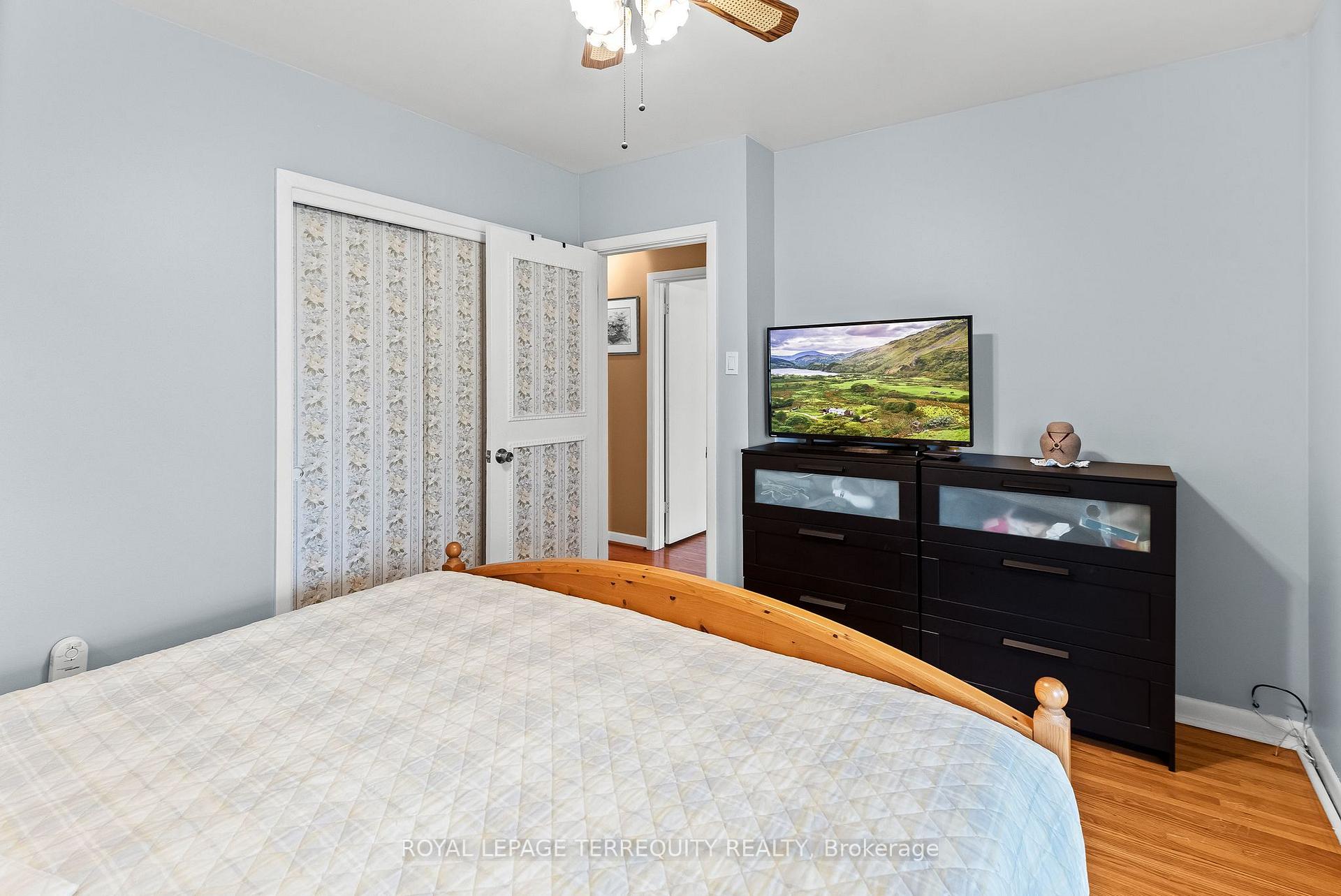 Photo 14 of 9 Ada Crescent, Scarborough, Bendale — HOMEH