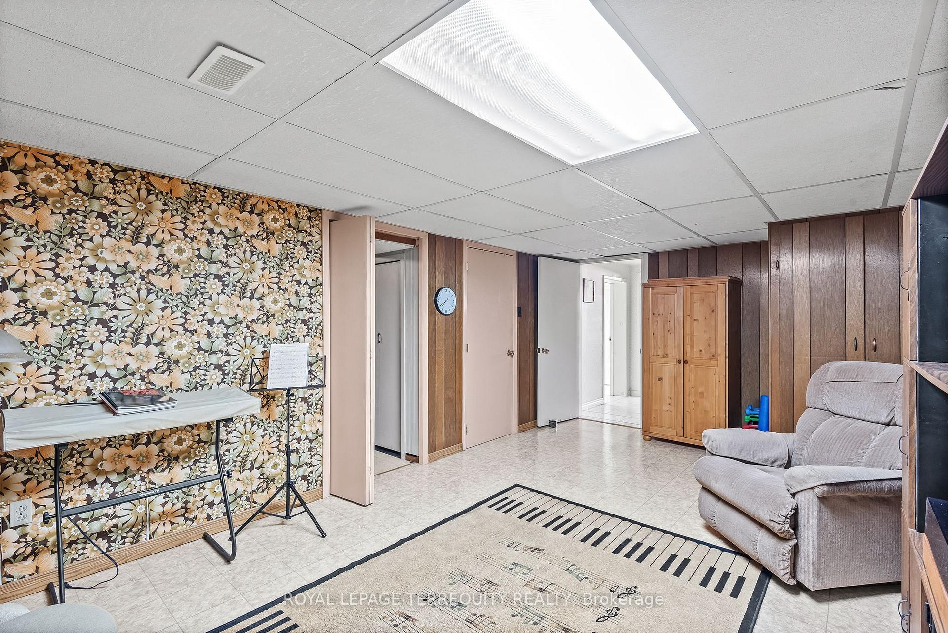 Photo 36 of 9 Ada Crescent, Scarborough, Bendale — HOMEH