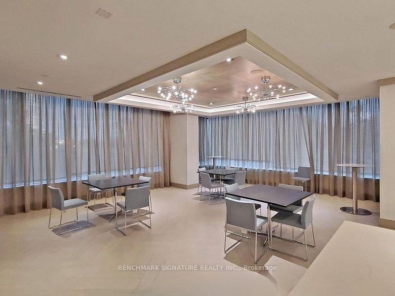 Photo 10 of Unit 2008, 15 Water Walk Drive, Markham, Unionville — HOMEH