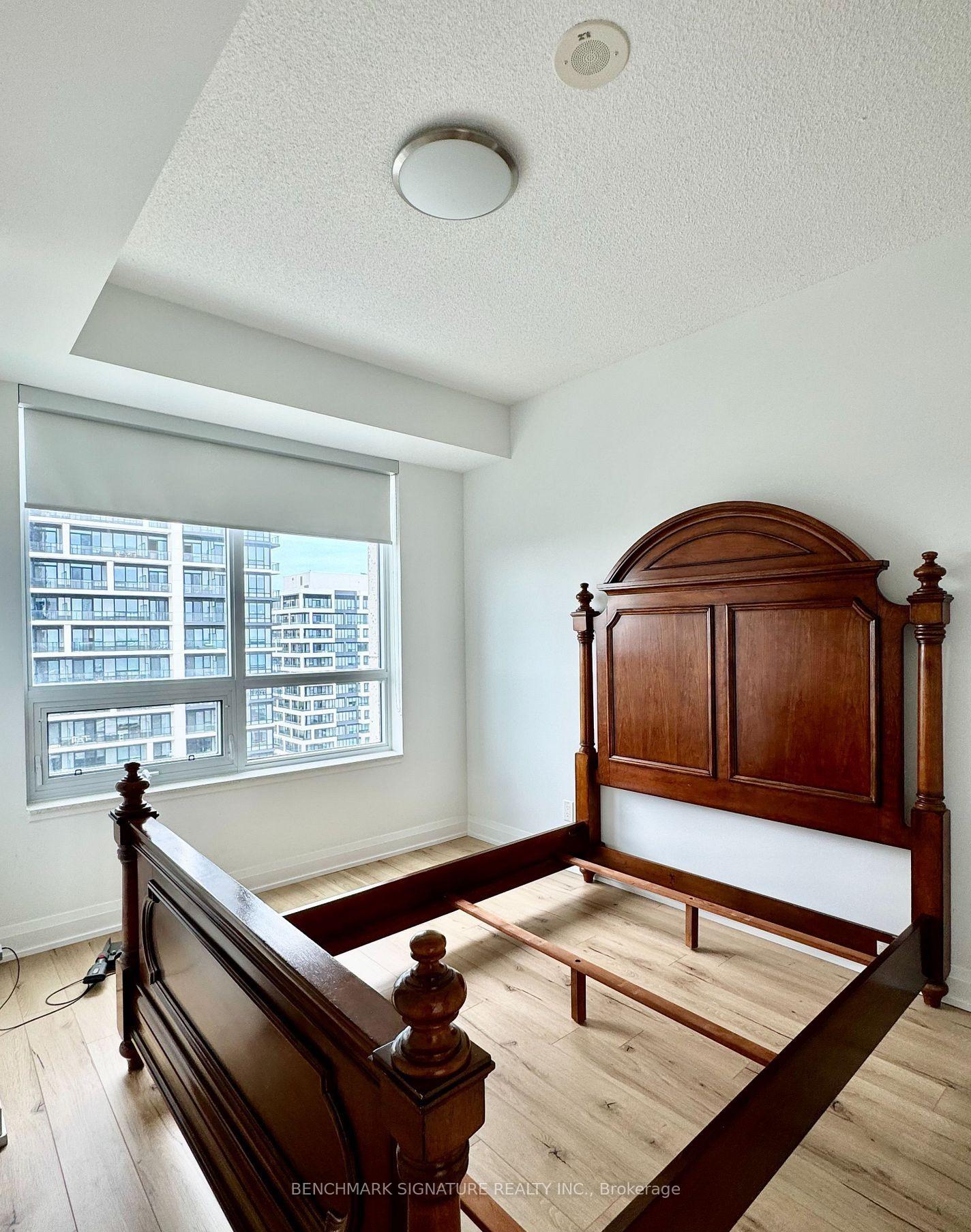 Photo 11 of Unit 2008, 15 Water Walk Drive, Markham, Unionville — HOMEH