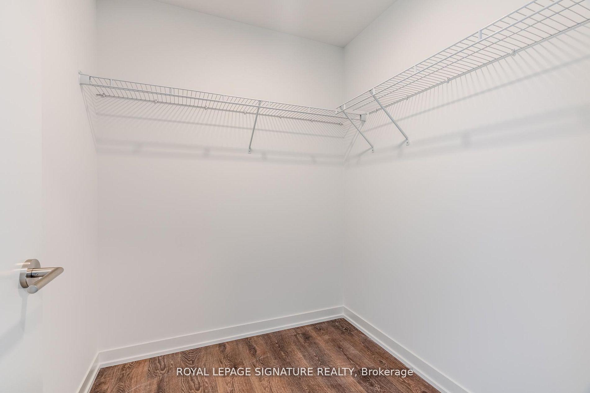 Photo 15 of Unit 2702, 39 Mary Street, Barrie, City Centre — HOMEH