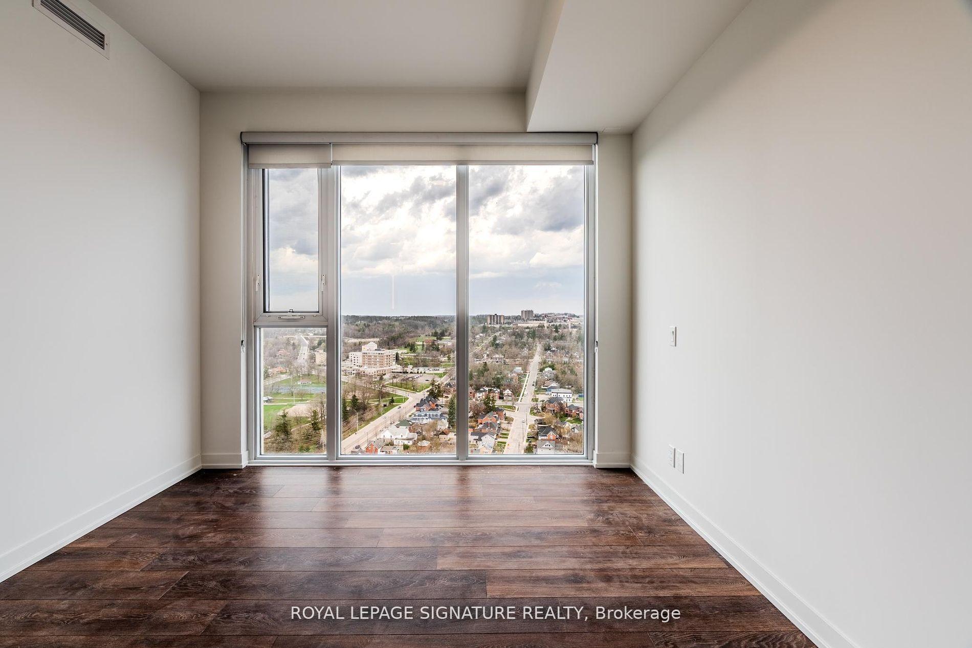 Photo 17 of Unit 2702, 39 Mary Street, Barrie, City Centre — HOMEH