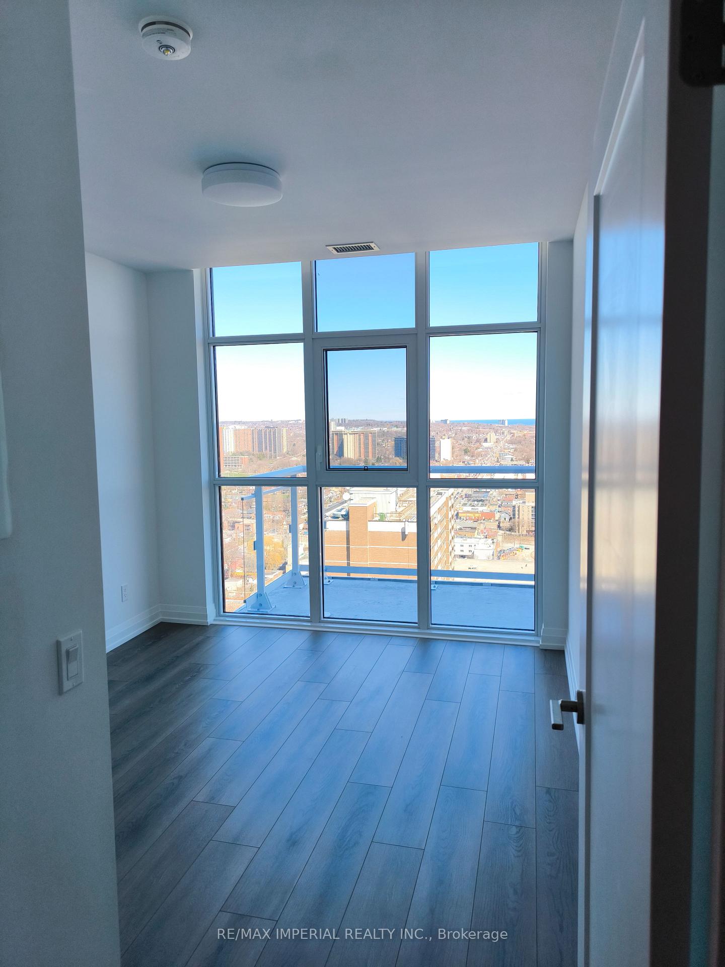 Photo 3 of Unit PH04, 286 Main Street, Toronto, East End-Danforth — HOMEH