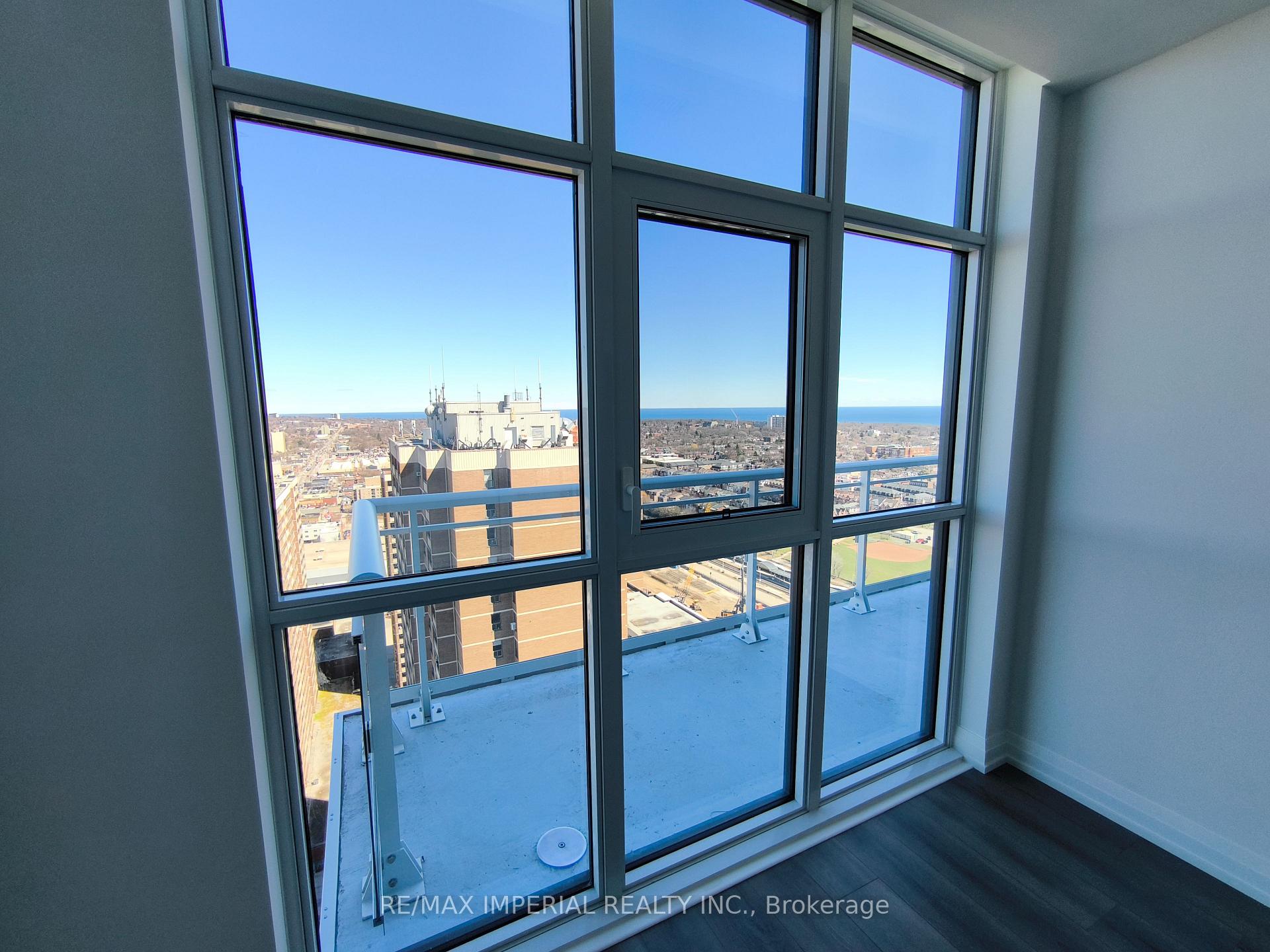 Photo 4 of Unit PH04, 286 Main Street, Toronto, East End-Danforth — HOMEH