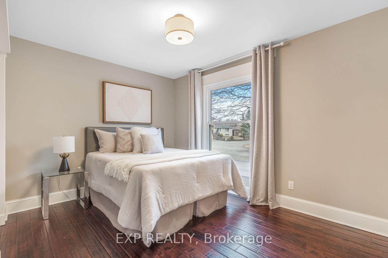 Photo 12 of 138 Lakeside Drive, Grimsby, Grimsby Beach — HOMEH
