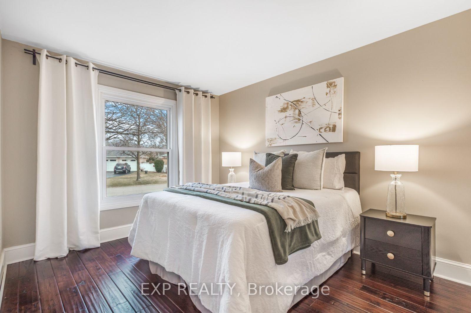 Photo 13 of 138 Lakeside Drive, Grimsby, Grimsby Beach — HOMEH
