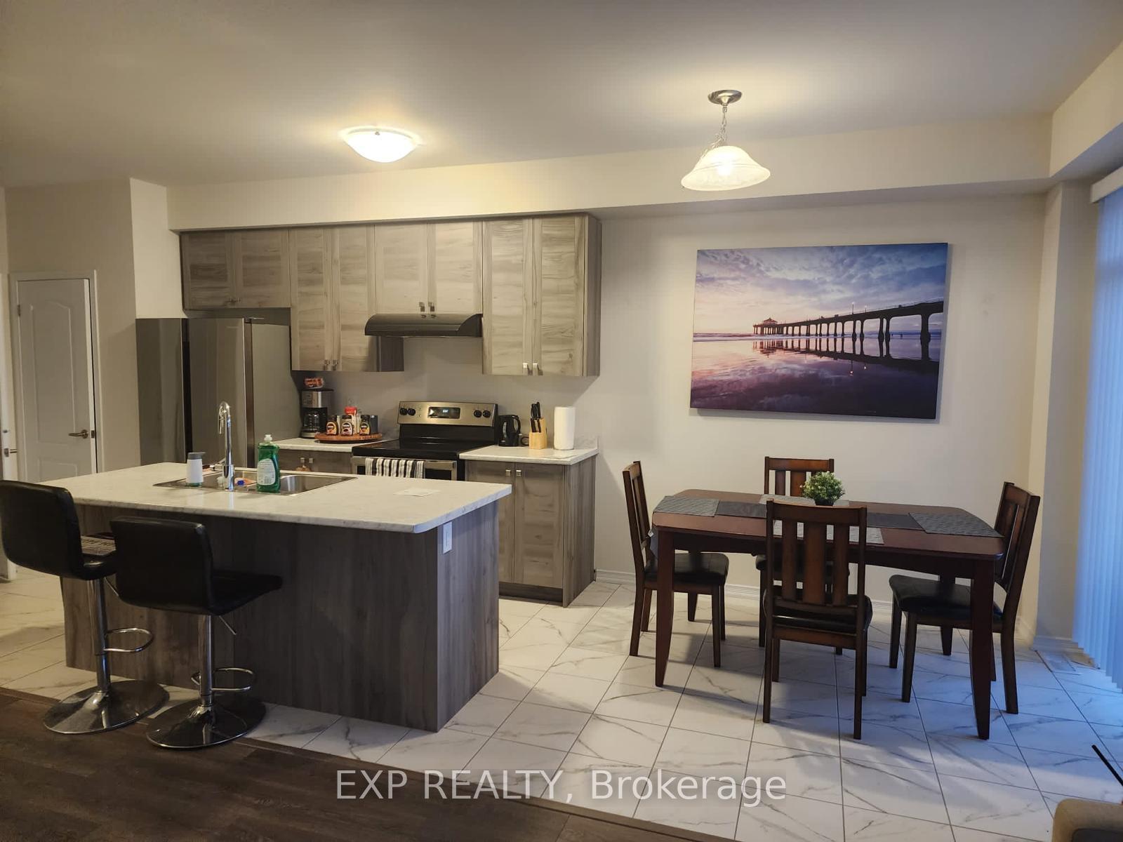 Photo 6 of Unit 8, 8317 Mulberry Drive, Niagara Falls, Brown — HOMEH