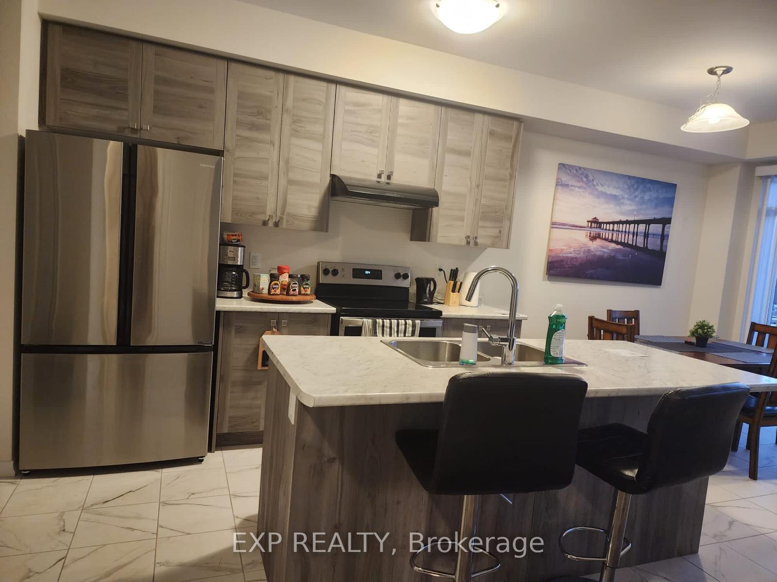 Photo 10 of Unit 8, 8317 Mulberry Drive, Niagara Falls, Brown — HOMEH