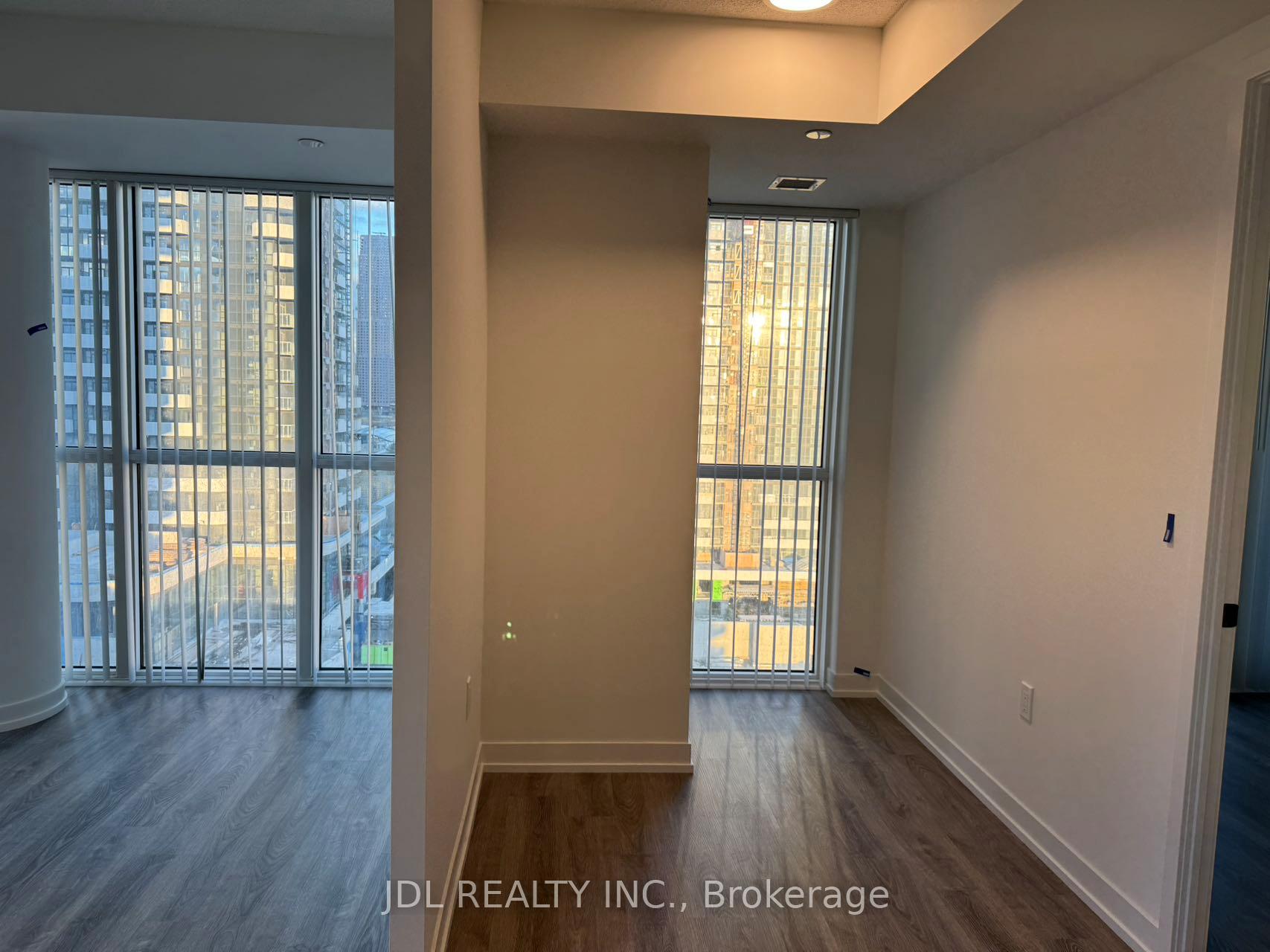 Photo 9 of Unit 1215, 195 commerce Street, Vaughan, Vaughan Corporate Centre — HOMEH