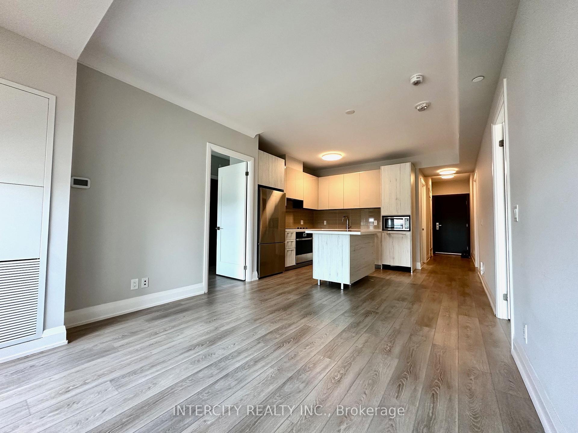 Photo 2 of Unit 1806, 18 Water Walk Drive, Markham, Unionville — HOMEH