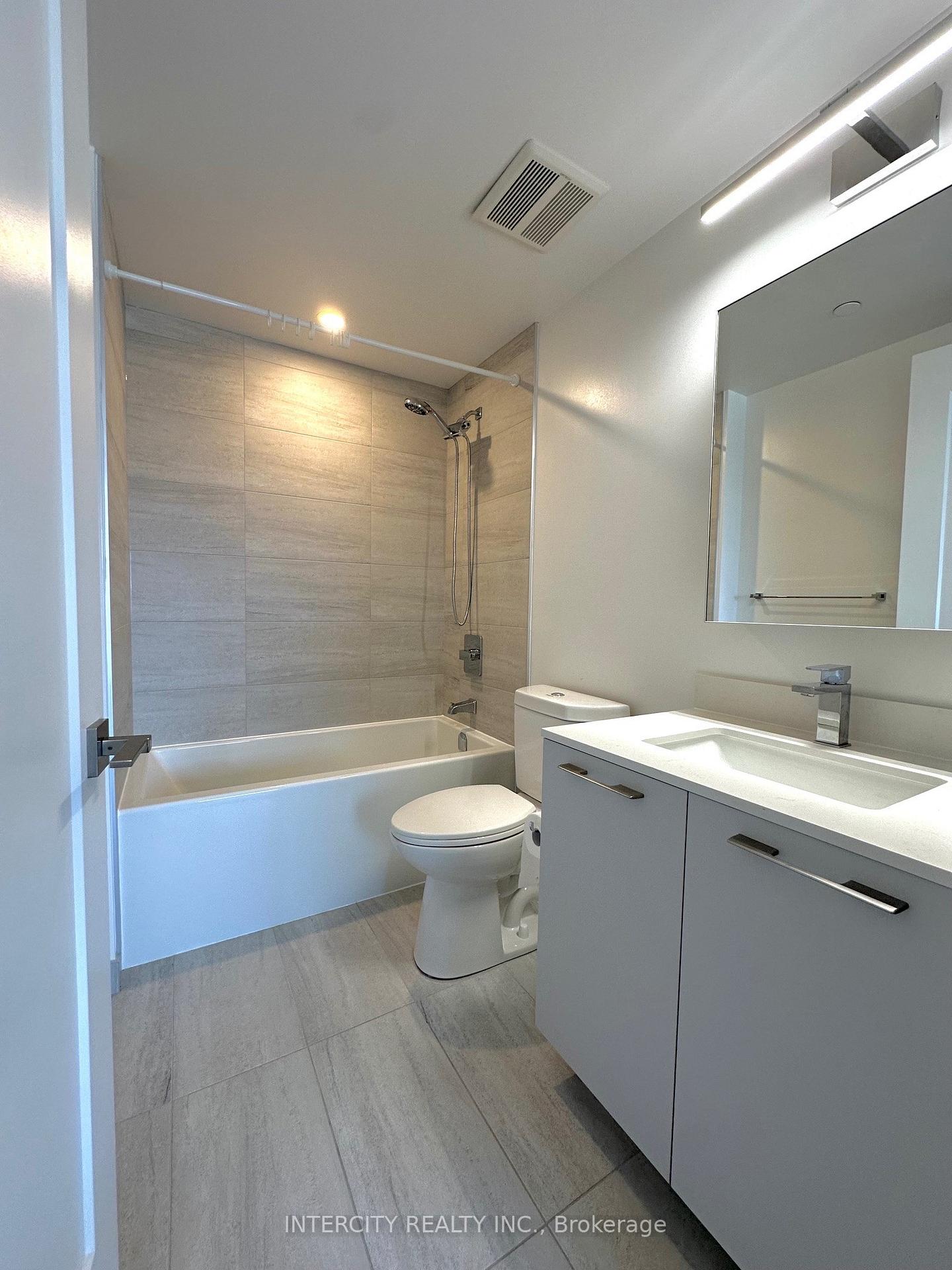 Photo 28 of Unit 1806, 18 Water Walk Drive, Markham, Unionville — HOMEH