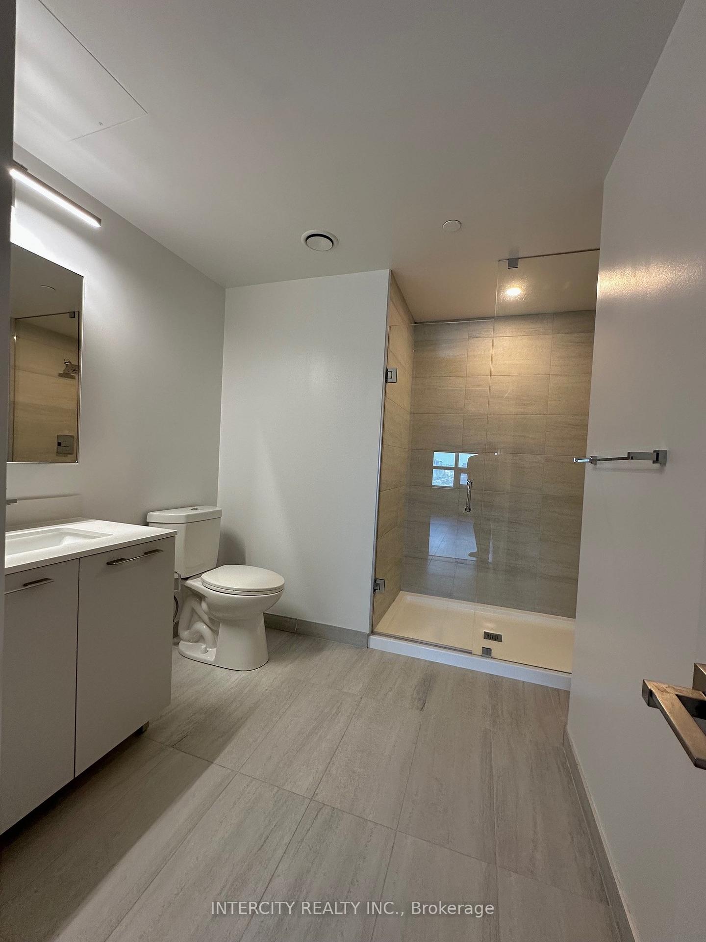 Photo 22 of Unit 1806, 18 Water Walk Drive, Markham, Unionville — HOMEH