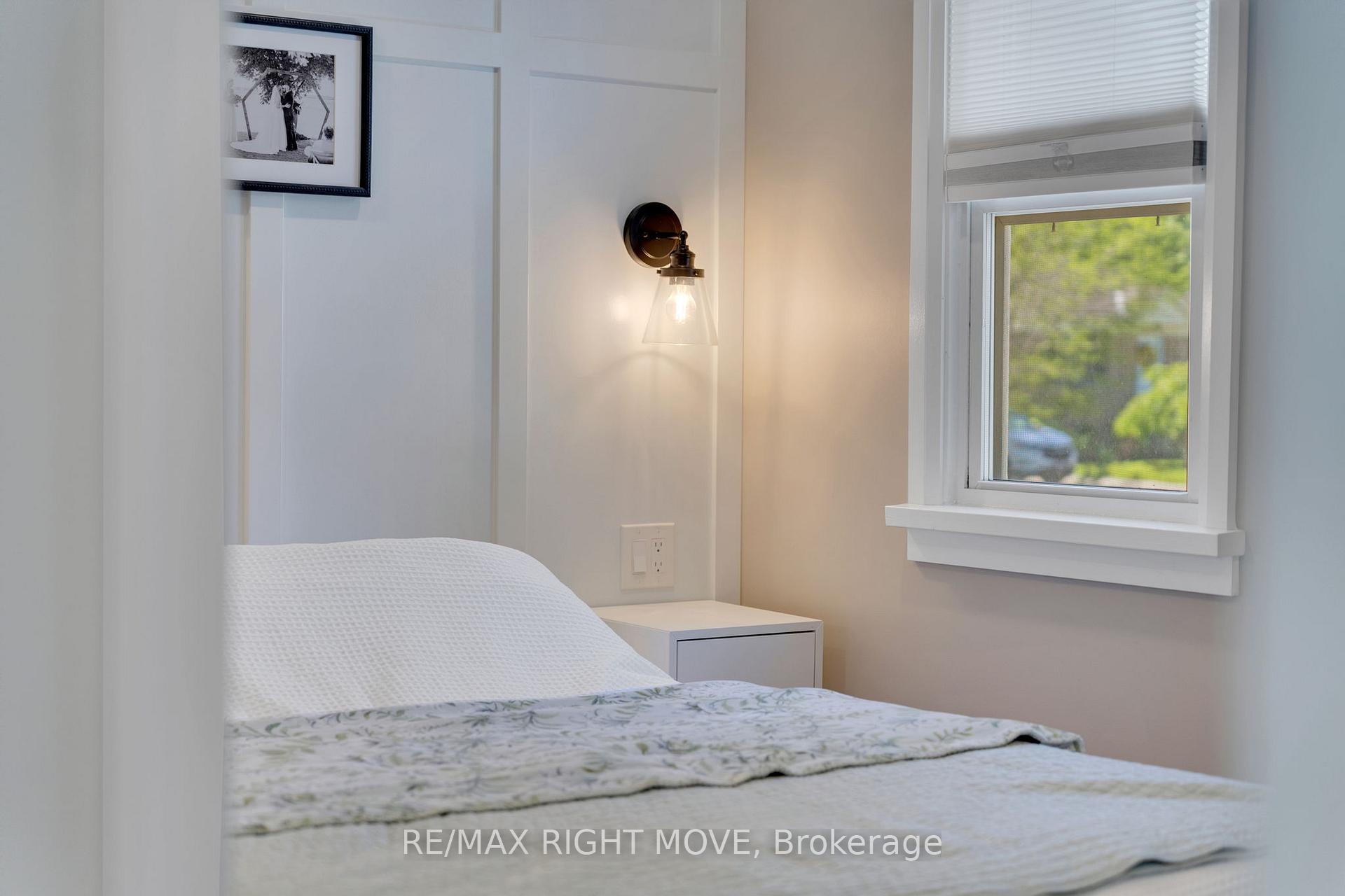 Photo 19 of 13 Newton Street, Barrie, Wellington — HOMEH
