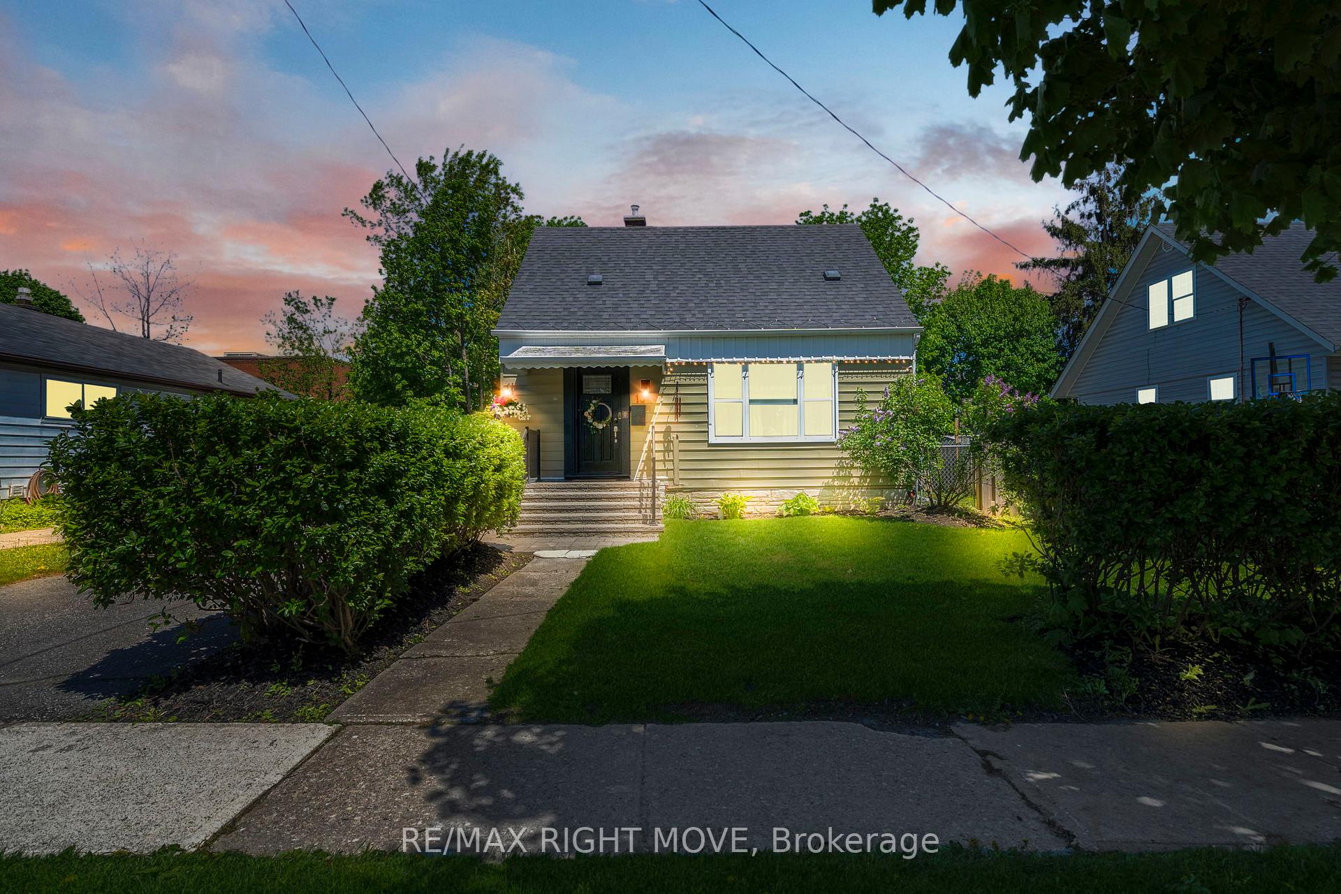 Photo 34 of 13 Newton Street, Barrie, Wellington — HOMEH