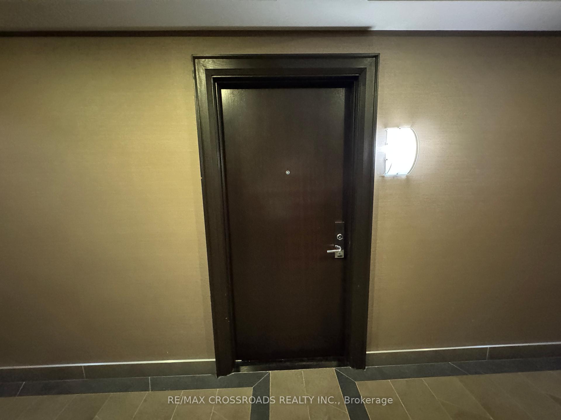 Photo 8 of Unit 313, 131 Upper Duke Crescent, Markham, Unionville — HOMEH