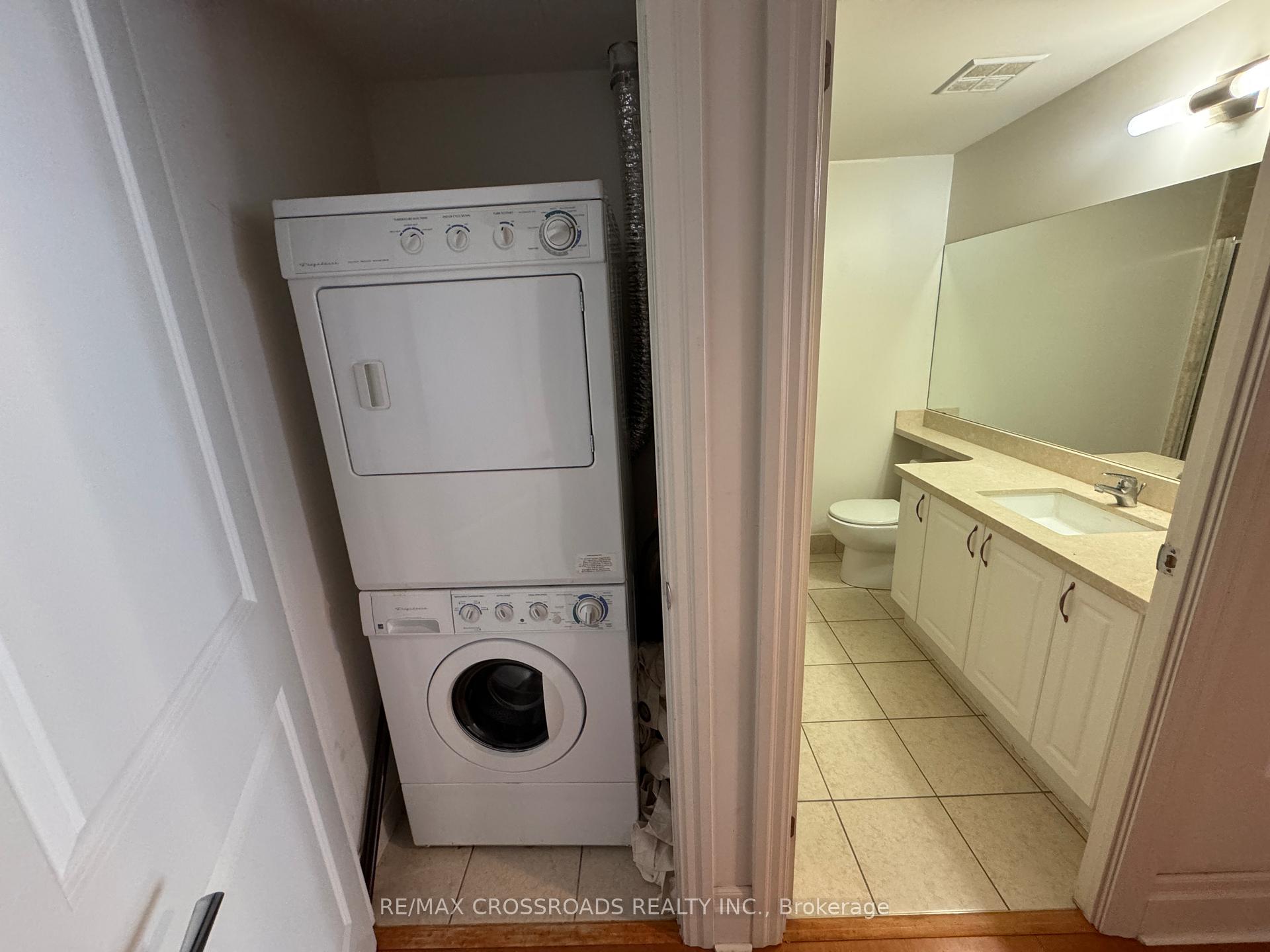 Photo 12 of Unit 313, 131 Upper Duke Crescent, Markham, Unionville — HOMEH
