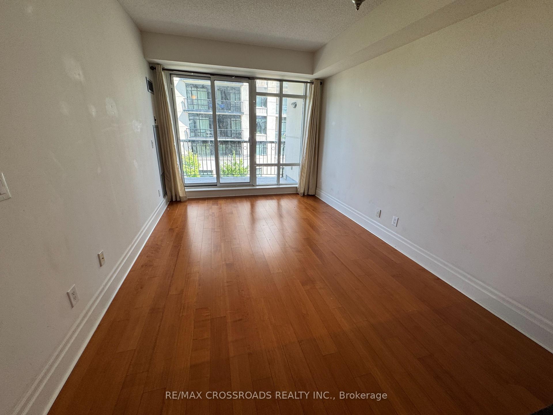 Photo 9 of Unit 313, 131 Upper Duke Crescent, Markham, Unionville — HOMEH