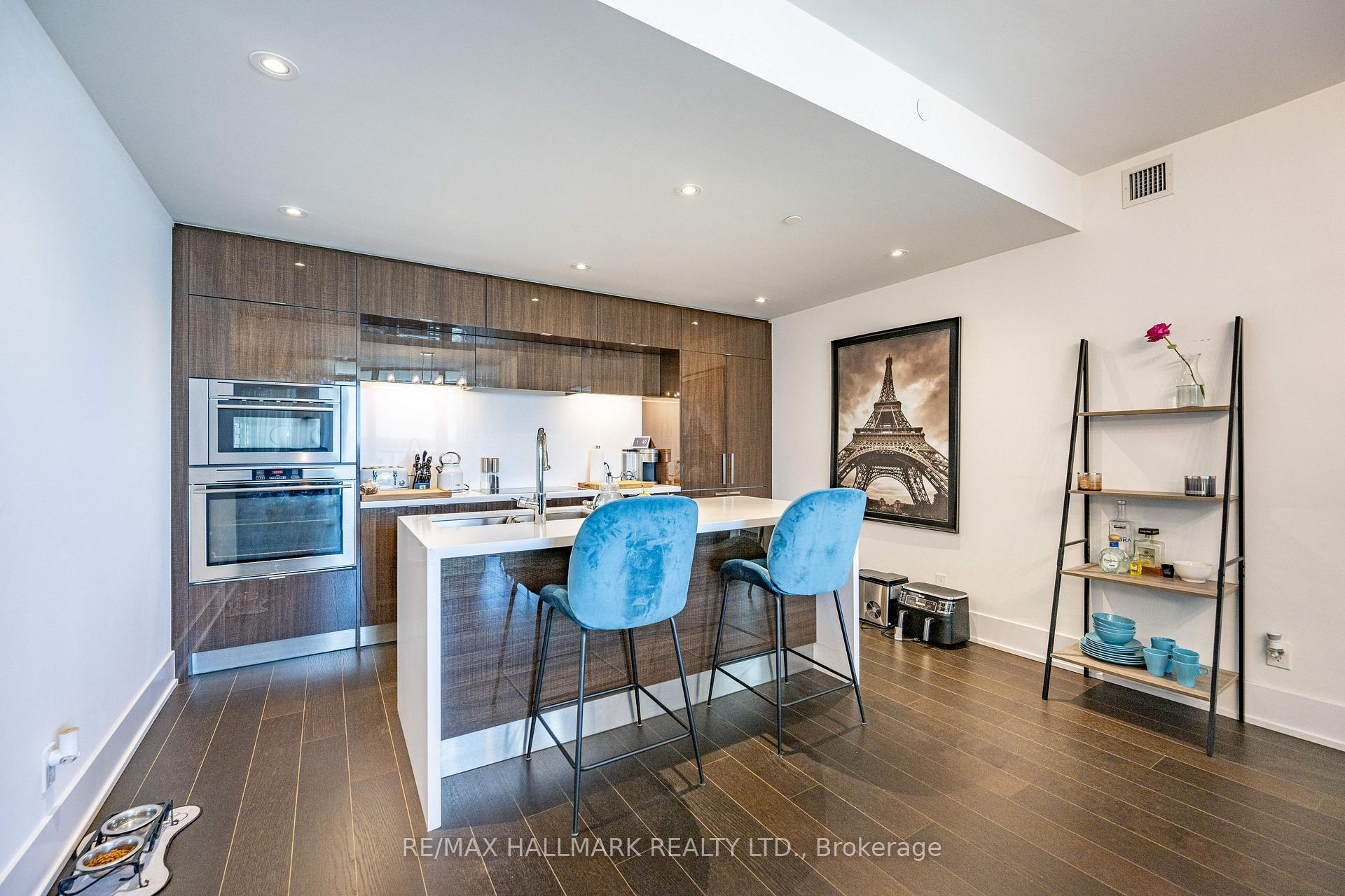 Photo 18 of Unit 409, 1 Edgewater Drive, Toronto, Waterfront Communities — HOMEH