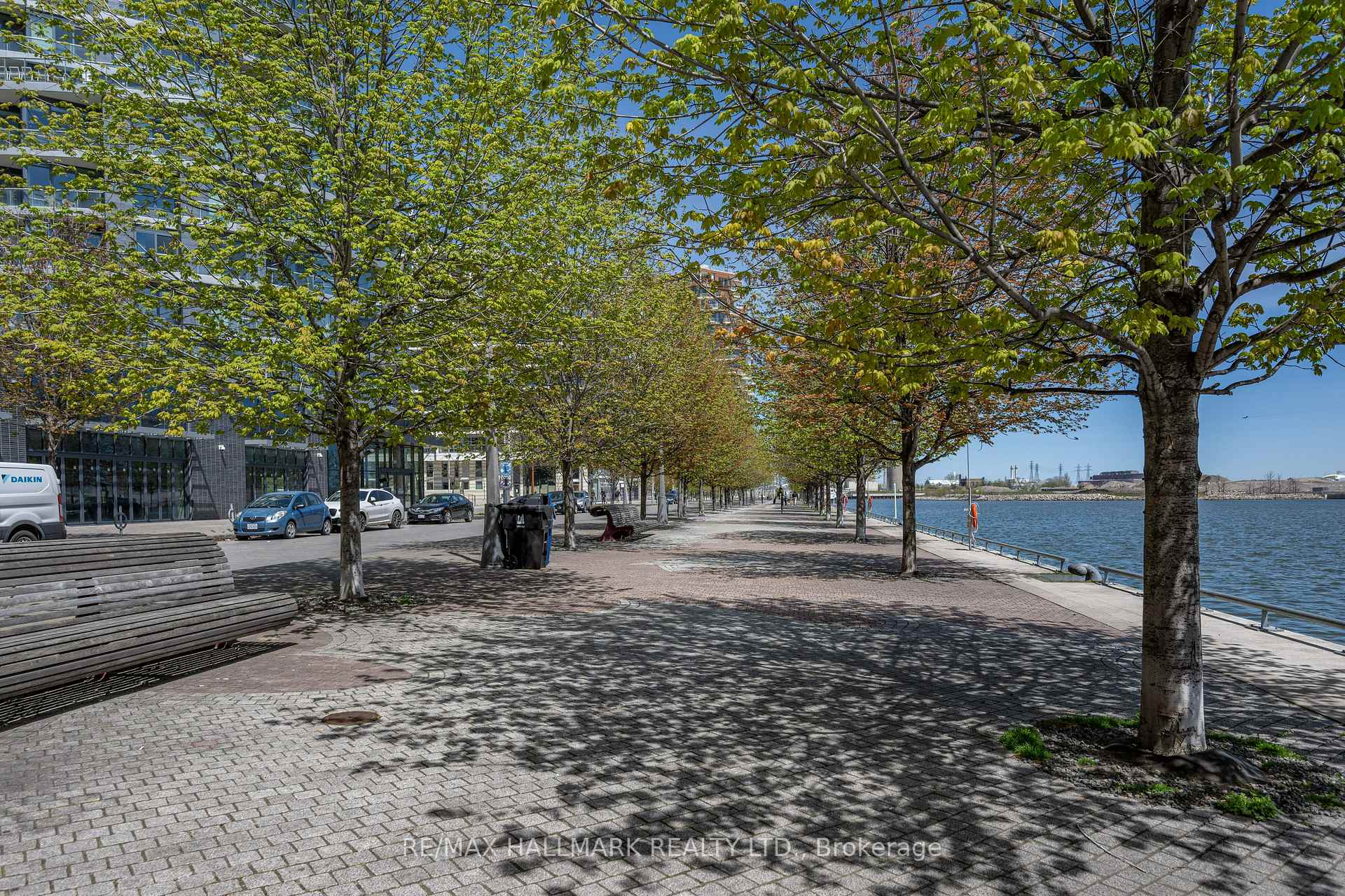 Photo 23 of Unit 409, 1 Edgewater Drive, Toronto, Waterfront Communities — HOMEH