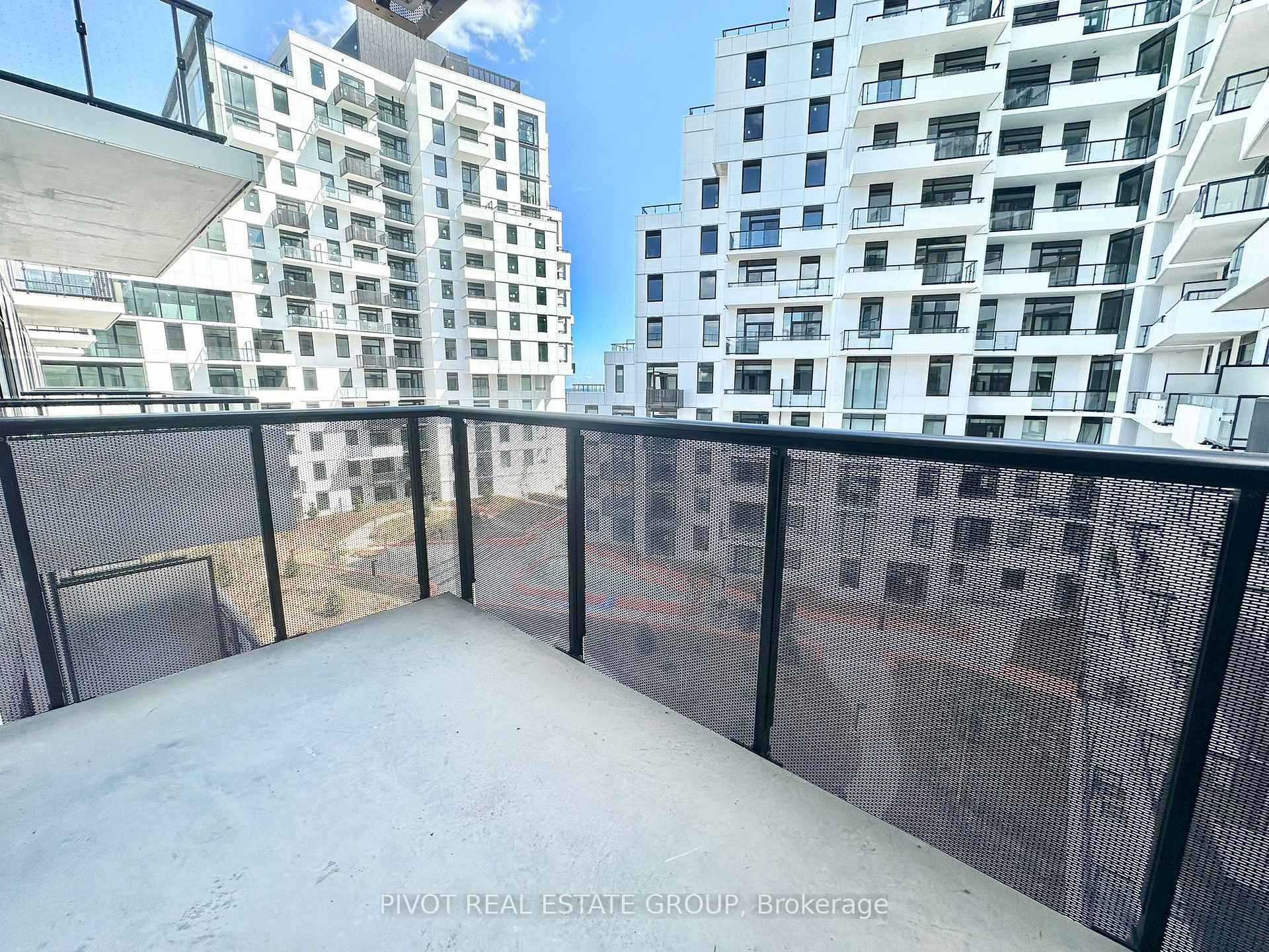 Photo 14 of Unit 724, 1050 Eastern Avenue, Toronto, The Beaches — HOMEH